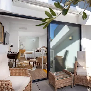  Apartamento Stupendo-three Rooms-suite With Terrace -center -air Conditioning-free Park