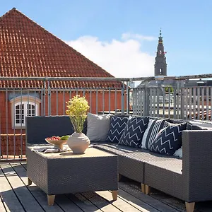 https://lovstraede.copenhagenhotelselect.com